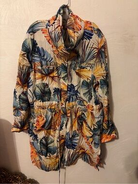 Chico's Tropical Leaf Print Lightweight Jacket - White, Blue, Yellow